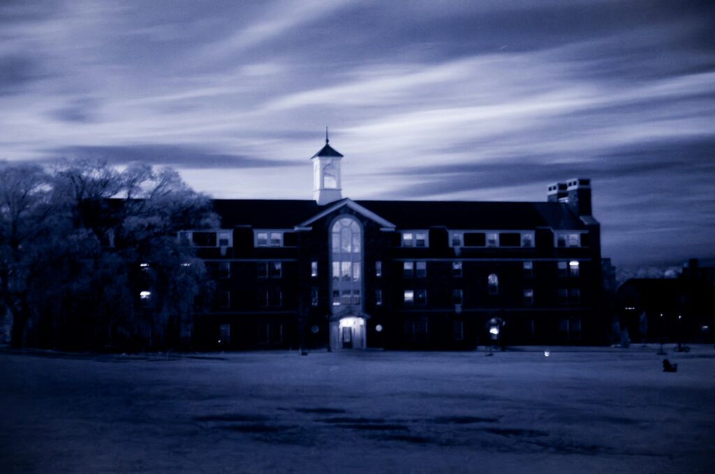 «Zimmer 36» – Eine Geschichte von Angelina Wettstein