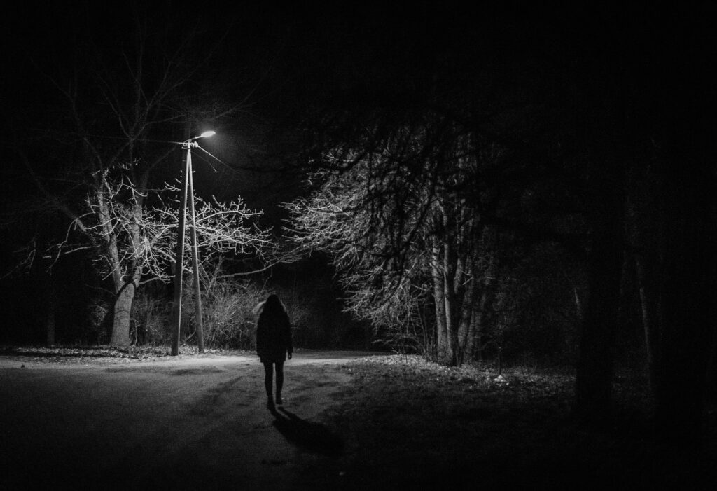 «Dachtest du wirklich, dass es kein langsamer Tod werden würde?» – Eine Geschichte von Ayla Hren